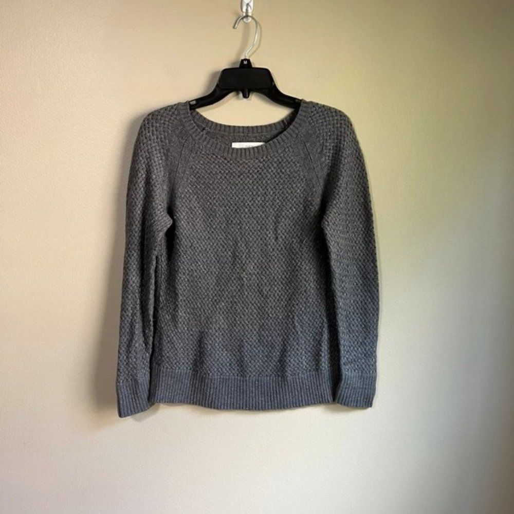 Loft medium grey long sleeve sweater‎